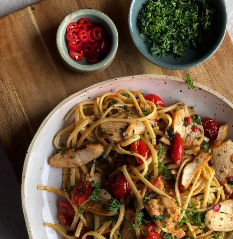 Färdiglagad kyckling Kyckling från Kronfågel