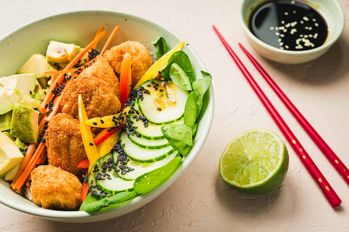 Poke bowl kanapalloista-3